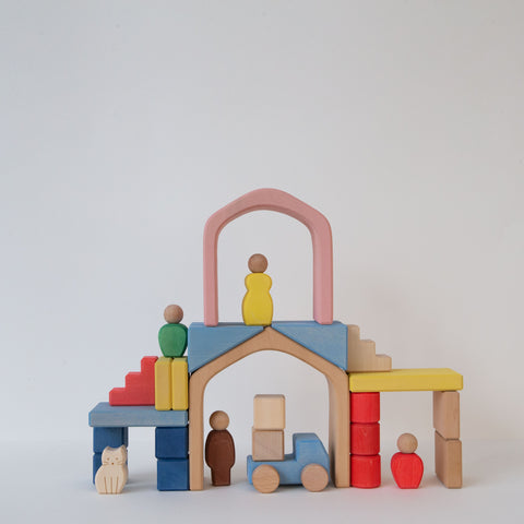 The Lodge Travel Set