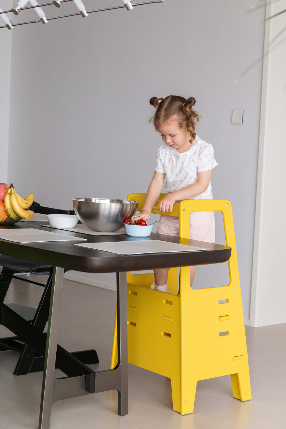 Toddler Tower(Yellow)