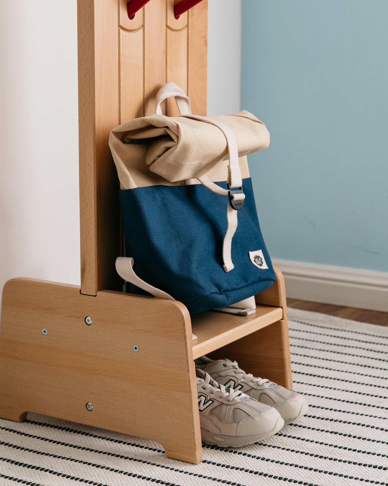 Wooden Rainbow Rack – AVDAR