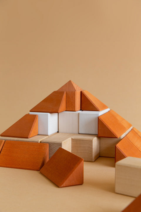 AVDAR Pyramid Wooden Block